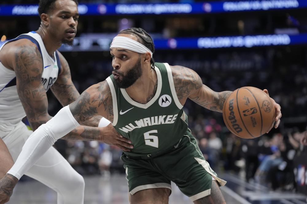 菲尔米诺在 菲尔米诺在